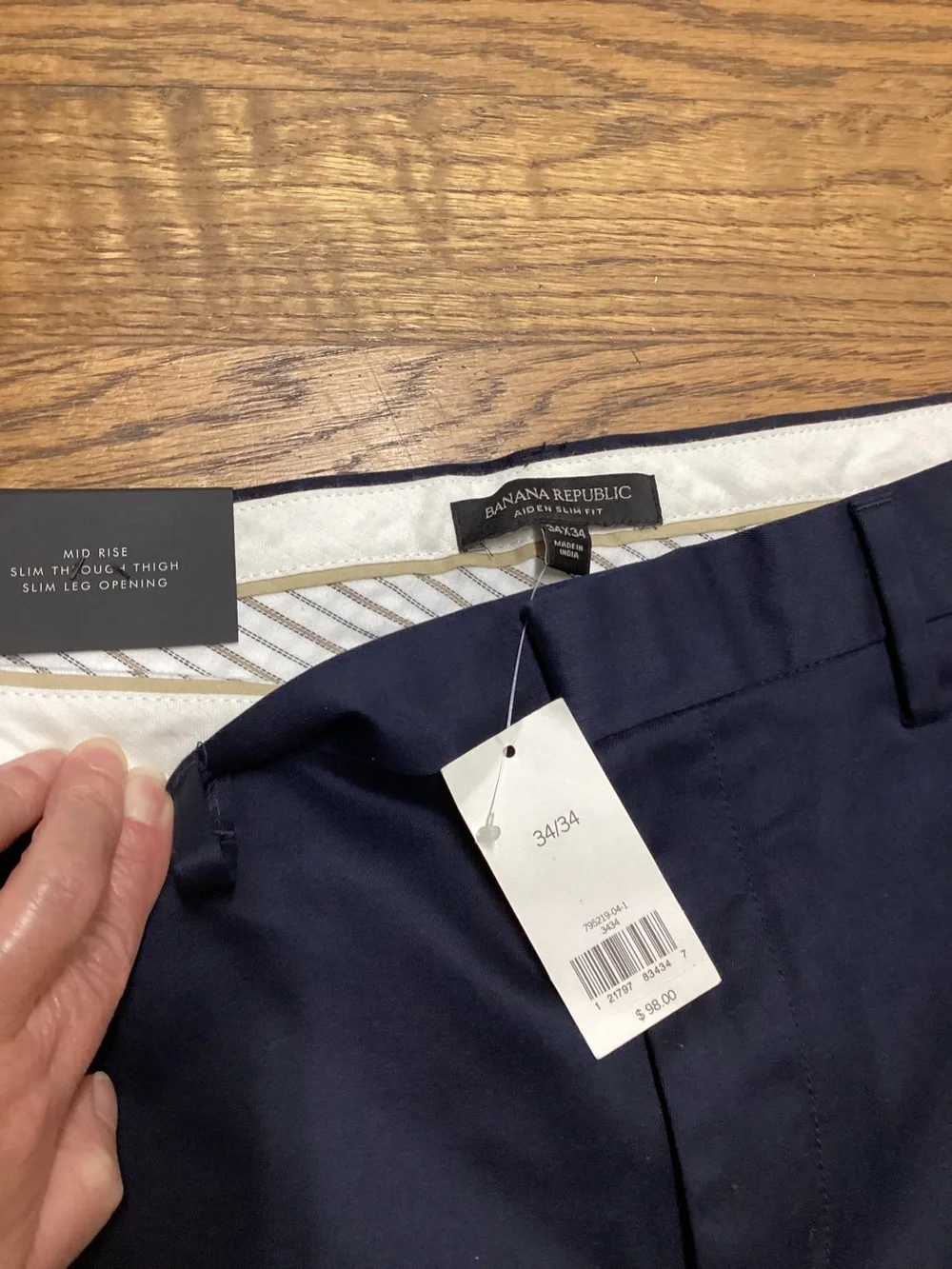 Banana Republic Aiden navy blue chinos size 34x33